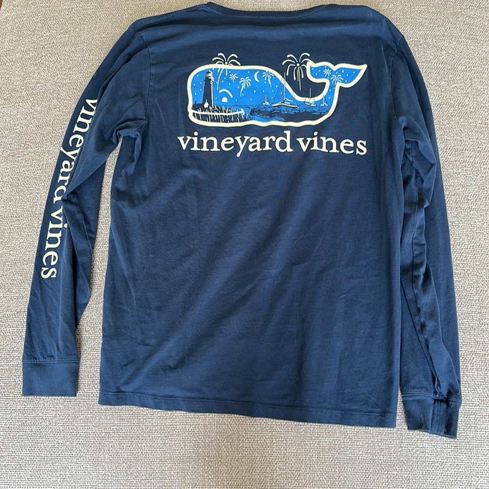 Vineyard Vines navy blue, long sleeve T-shirt. Size